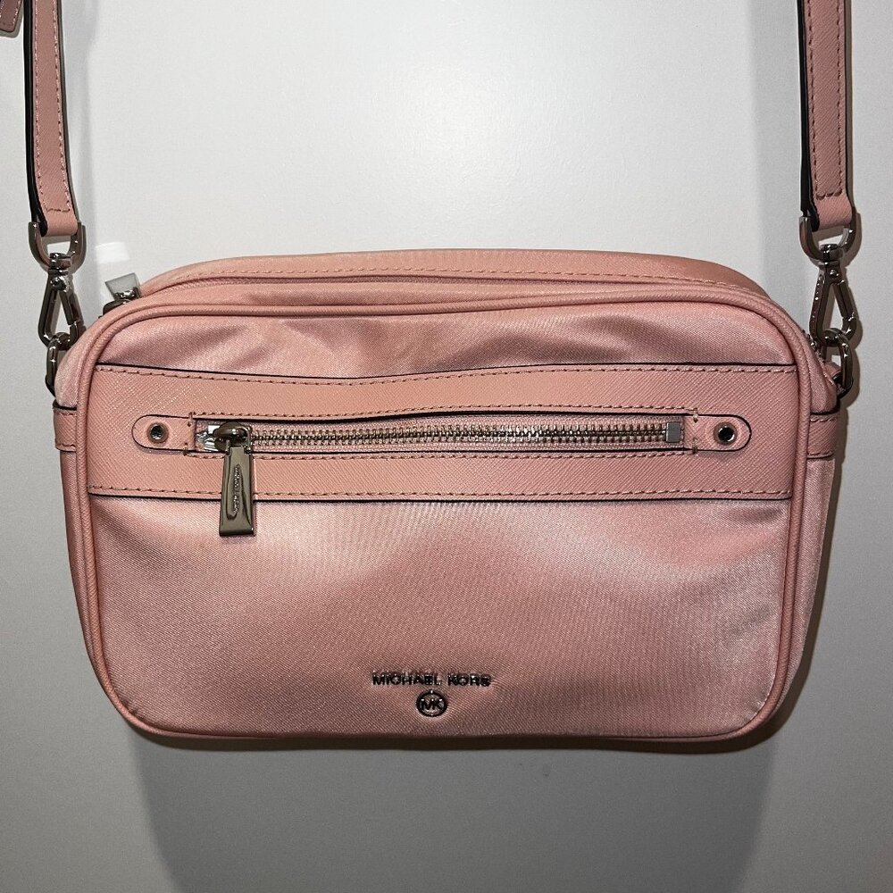 Michael Kors Jet Set Charm Nylon Large Crossbody Purse in Powder Blush Pink